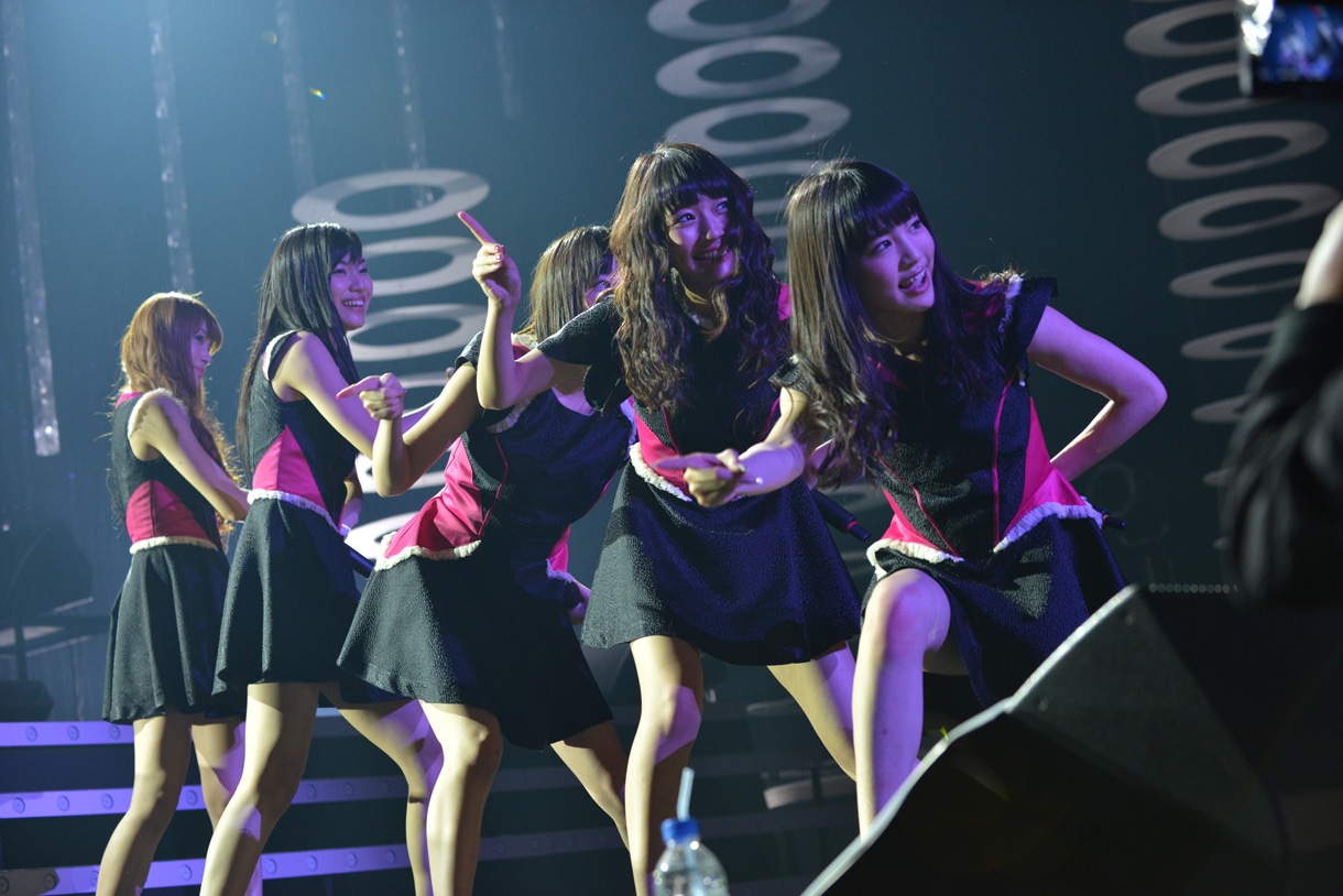 夢みるアドレセンス「#ユメトモの輪ツアー2015春～日経エンタ！さん、ごめんなさい！わたしたち結局メジャーデビューしちゃいます東・名・阪TOUR～」東京・中野サンプラザホール公演の様子。