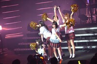 「＃ユメトモの輪ツアー2015春～日経エンタ！さん、ごめんなさい！わたしたち結局メジャーデビューしちゃいます東・名・阪TOUR～」ライブの様子。