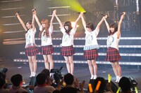 夢みるアドレセンス「#ユメトモの輪ツアー2015春～日経エンタ！さん、ごめんなさい！わたしたち結局メジャーデビューしちゃいます東・名・阪TOUR～」東京・中野サンプラザホール公演の様子。