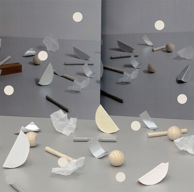 LILI LIMIT「Girls like Chagall/RIP」ジャケット