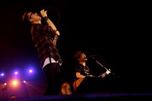 「KOBUKURO LIVE TOUR 2015“奇跡”」真駒内アイスアリーナ公演の様子。