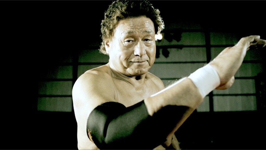 Gacharic Spin「Don't Let Me Down」MVに登場する天龍源一郎。