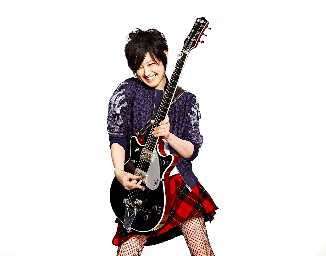 岸谷香