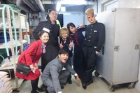 「深夜喫茶スジガネーゼ ～港区立筋金台高校 大人の修学旅行！鎌倉編～」収録時の様子。