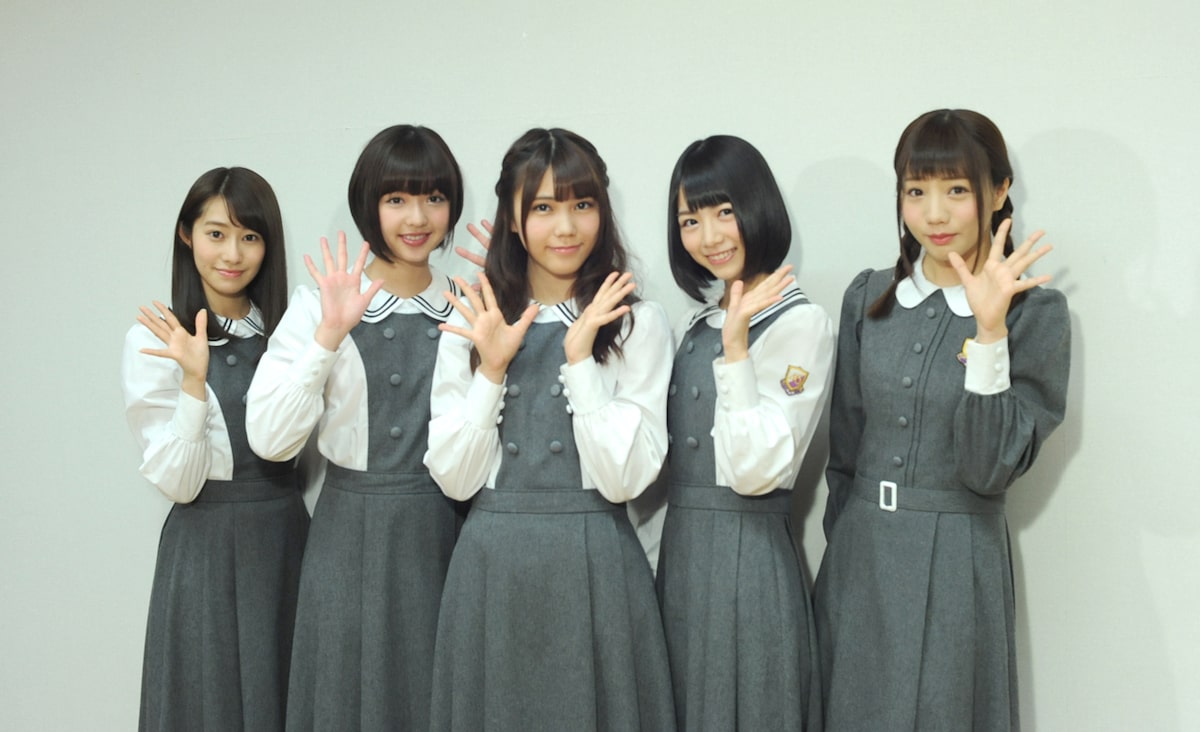 左から桜井玲香、和田まあや、川後陽菜、北野日奈子、能條愛未 