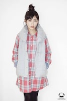 渡辺麻友「Avail」広告撮影時のショット。