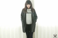渡辺麻友「Avail」広告撮影時のショット。