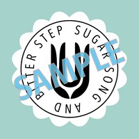 CDショップで配布される「シュガーソングとビターステップ」ステッカーのサンプル画像。