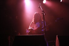 タケシタツヨシ（B）（Photo by w.mdzk）