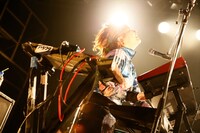 ミユキ（ハルカトミユキ） （photo by Aki Ishii）