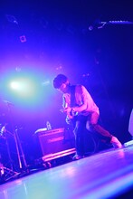 桜井秀俊（G, Vo）（photo by eri shibata）