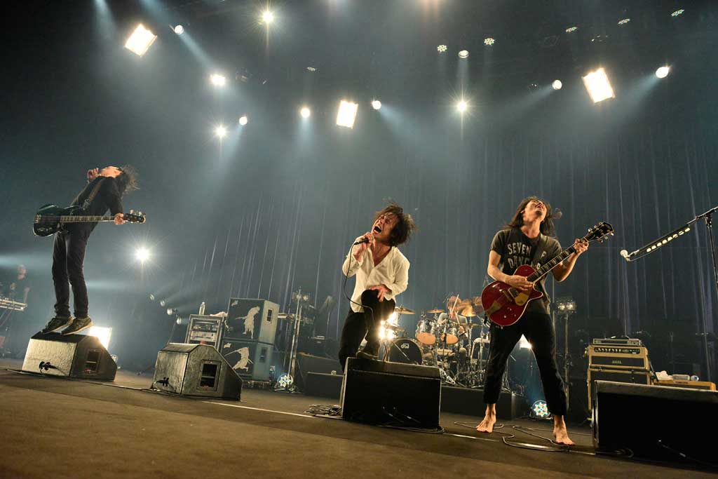 THE BACK HORN「『KYO-MEI SPECIAL LIVE』～人間楽団大幻想会～」の様子。（Photo by RUI HASHIMOTO[SOUND SHOOTER]）
