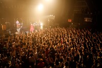 SEBASTIAN Xツアー2015「こころ」赤坂BLITZ公演の様子。（撮影：木村泰之）