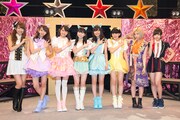 左から志村理佳、松田美里、三品瑠香、廣川奈々聖、小玉梨々華、坂元葉月、鈴木真梨耶、武田舞彩。