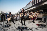 DOES（撮影：新保勇樹）