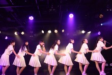 アイドルネッサンス「アキバで1周年を感謝するネッサンス!!」の様子。