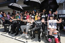 チームしゃちほことLEON RACINGの関係者。