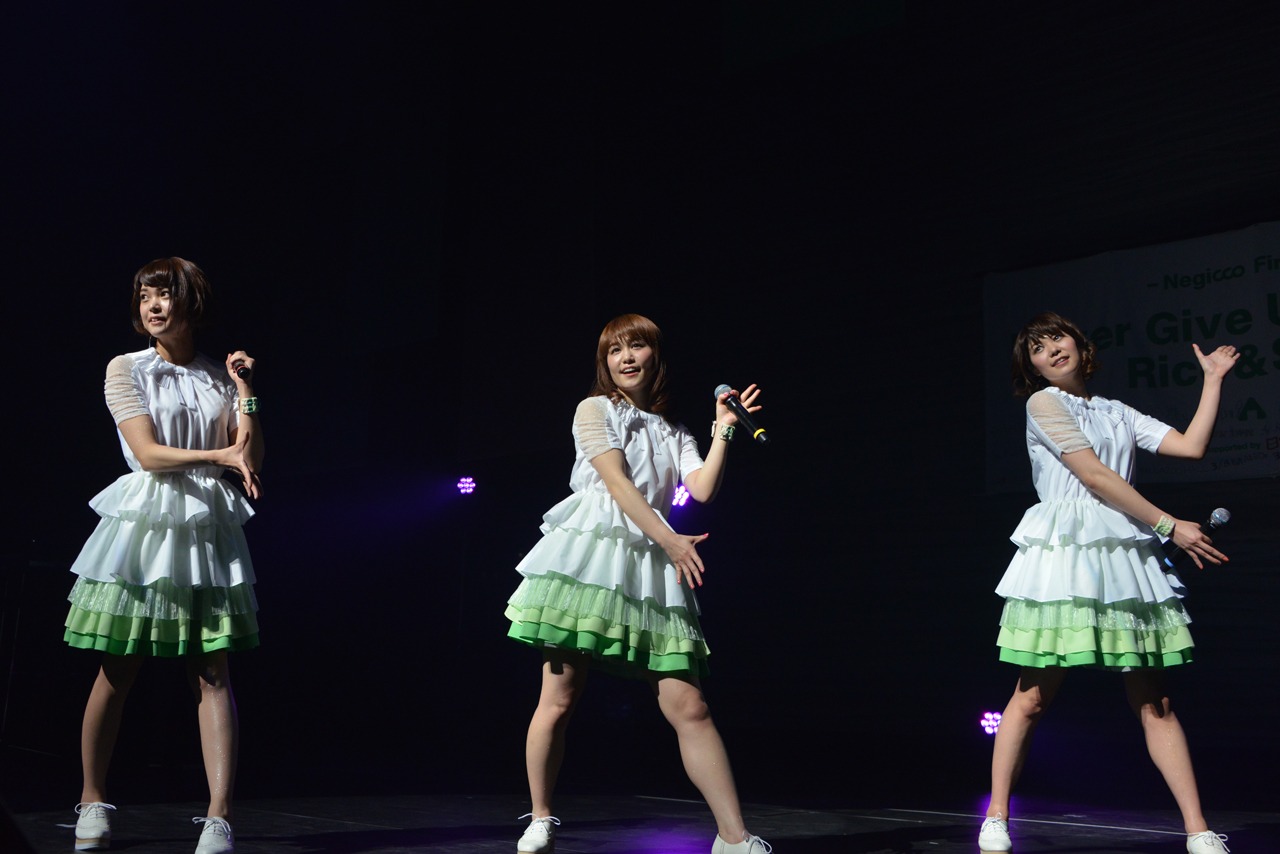 写真は本日行われたNegiccoワンマンツアー「Never Give Up Girls!!!&Rice&Snow」最終公演の様子。