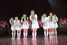 「中川翔子 超☆貪欲生誕祭 30だお！ 全員集合!!」5月5日昼公演の様子。