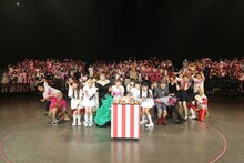 「中川翔子 超☆貪欲生誕祭 30だお！ 全員集合!!」5月5日昼公演の様子。