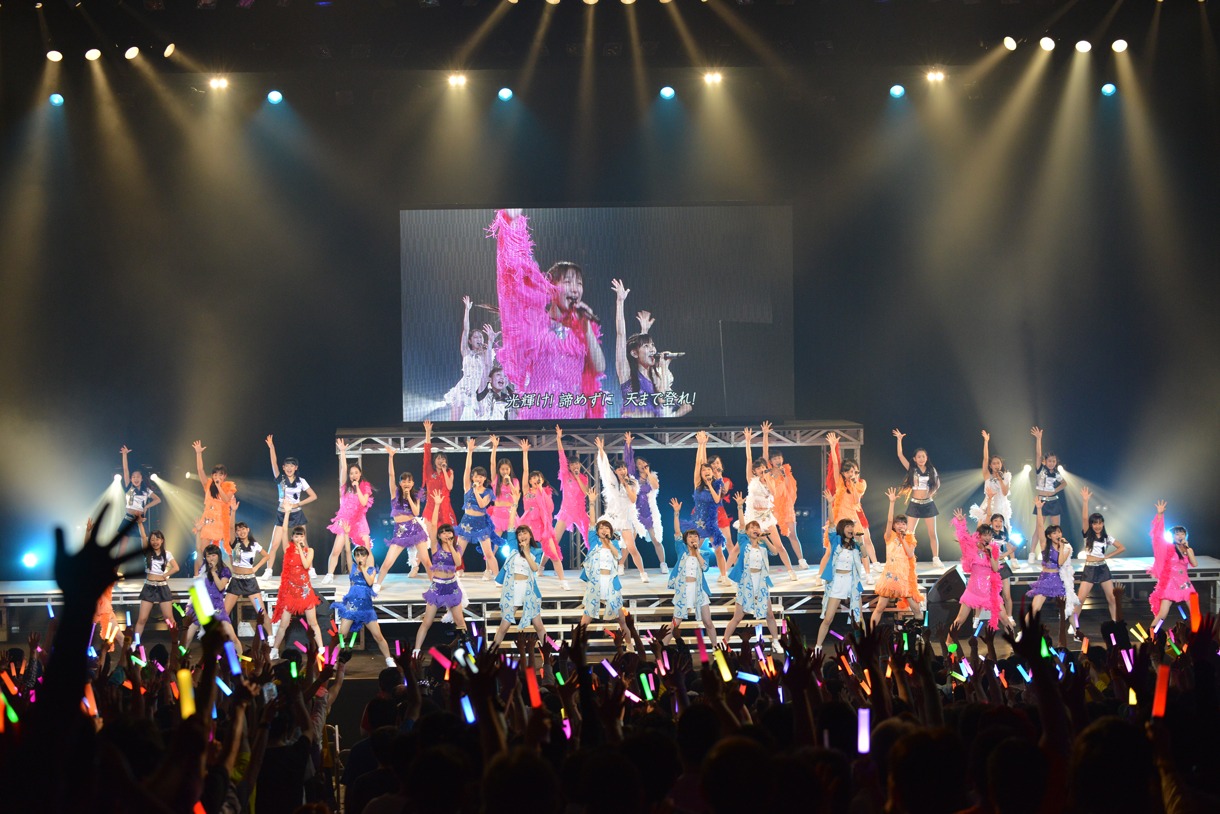 ハロプロ研修生、Juice=Juiceによるライブの様子。