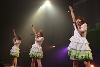 「Negicco First Tour 『Never Give Up Girls!!!&Rice&Snow』」最終公演の様子。
