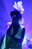 「Salyu Tour 2015 Android & Human Being」電力ホール公演の様子。（Photo by Taku Fujii）