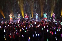 でんぱ組.inc「WWD 大冒険 TOUR 2015 ～この世界はまだ知らないことばかり～」ファイナル公演の様子。
