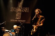 ライブ「烏兎」でのtacica。(撮影:関信行)