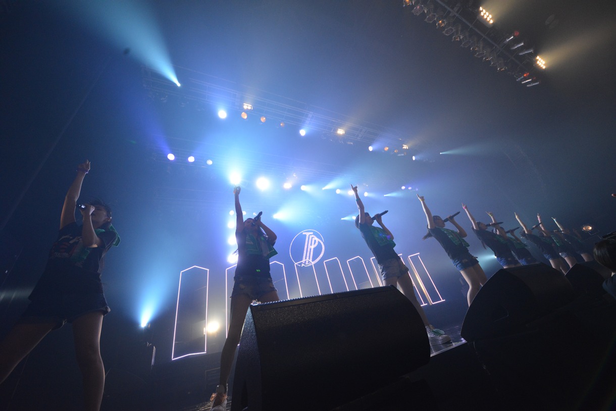 「東京パフォーマンスドール ZEPP TOUR 2015春 ～DANCE SUMMIT “1×0”ver3.0～」東京・Zepp DiverCity TOKYOで行われたツアーファイナルの様子。
