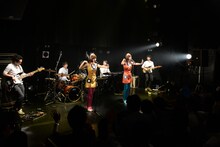 バニラビーンズ「ワンマンLIVE Vol.6」の様子。