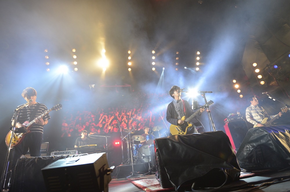 ASIAN KUNG-FU GENERATION