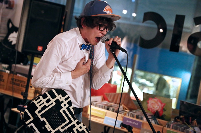 竹内サティフォ（ONIGAWARA）（Photo by Viola Kam［V'z Twinkle］）