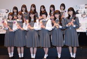 「『悲しみの忘れ方 Documentary of 乃木坂46』母の日イベント」の様子。