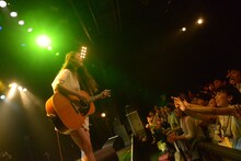 「片平里菜 弾き語りワンマンツアー2015“最高の仕打ち”」初日公演の様子。