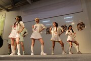 「感謝のフリーパンチライブ」の様子。