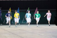 「AKB48大運動会」より、30メートルダッシュの様子。