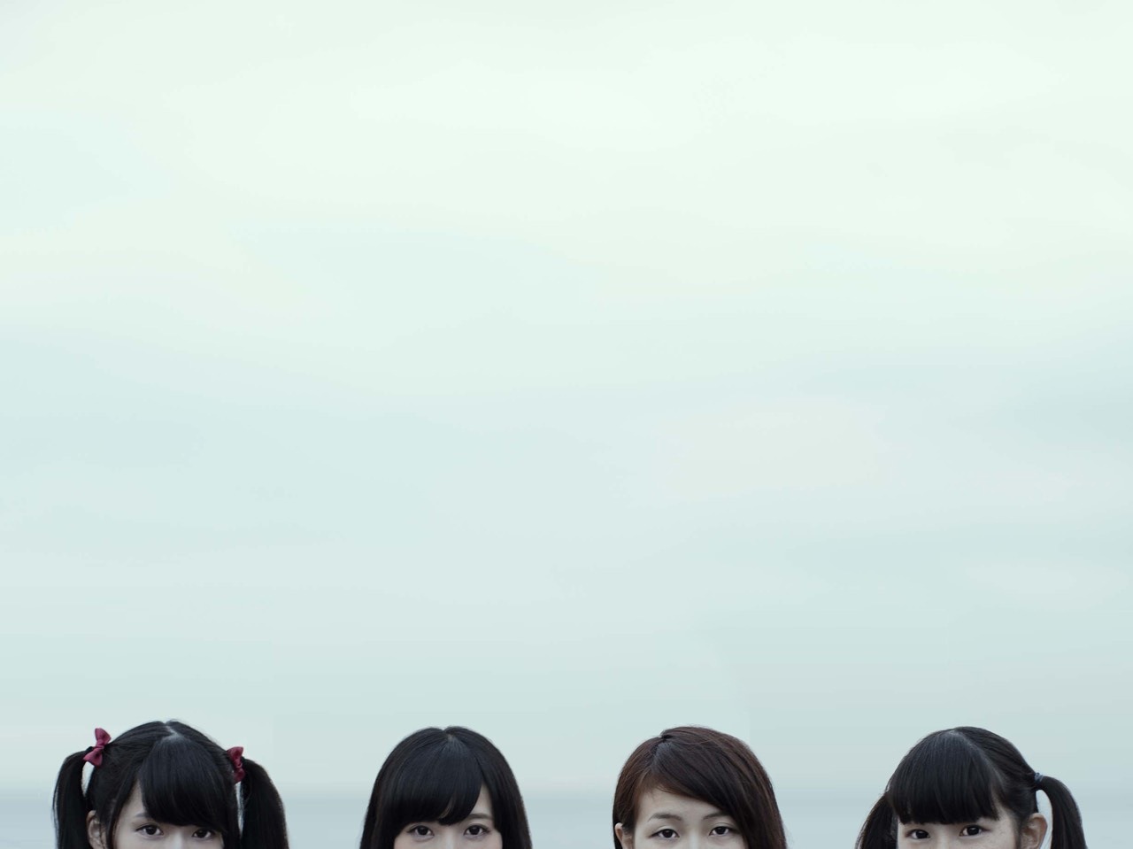 校庭カメラガール