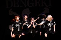 「HimeKyun“DENGEKI”Tour 2015」東京公演の様子。（撮影：菊池茂夫）