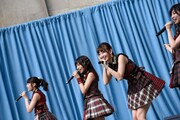 「JAPAN DAY＠CENTRAL PARK 2015」でのAKB48のステージの様子。(c)AKS