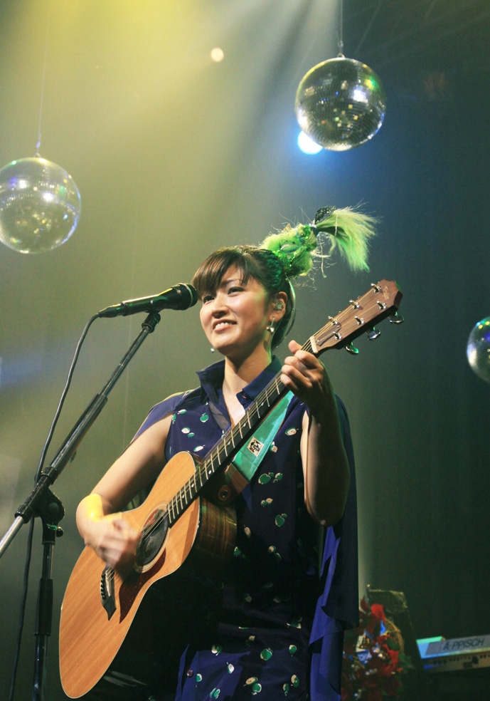 BONNIE PINK