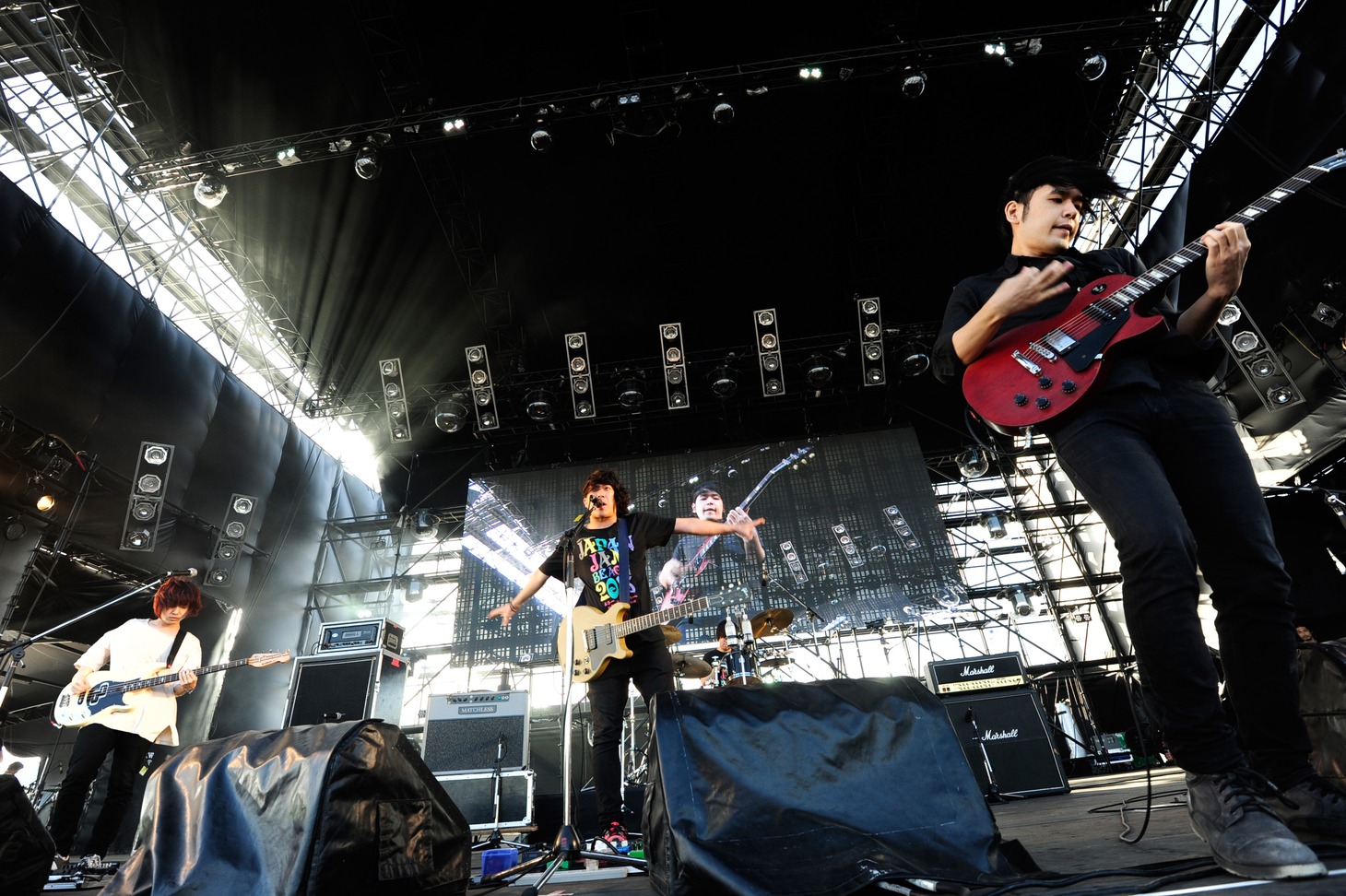 KANA-BOON