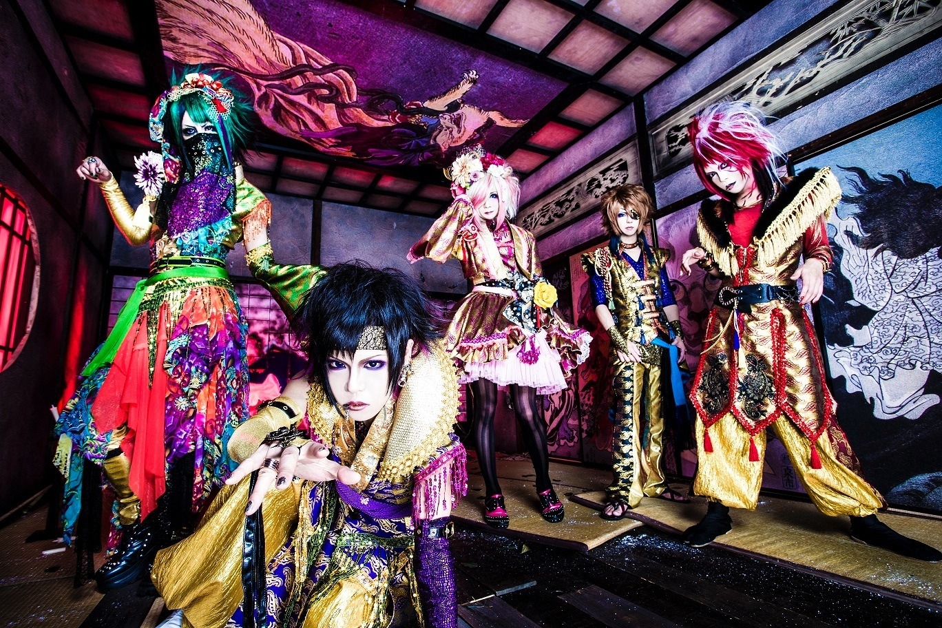 己龍