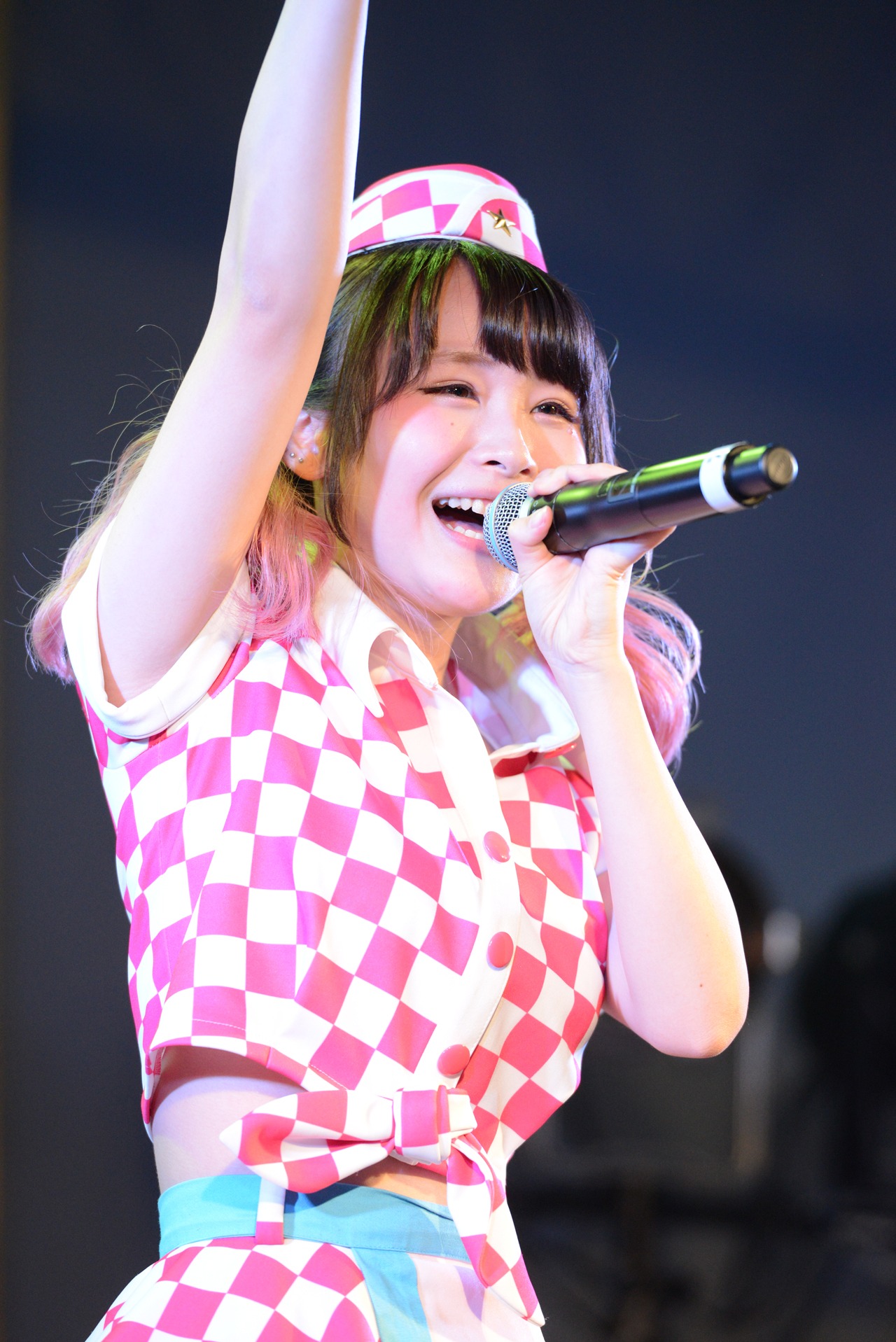 増井みお