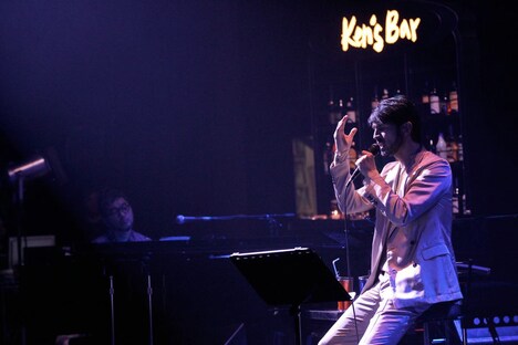 「Ken Hirai 20th Anniversary Opening Special !!」の様子。 （撮影：田中栄治）