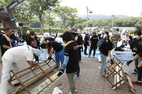 昨年開催された「RockCorps supported by JT」でのボランティア活動の様子。