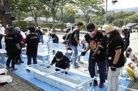 昨年開催された「RockCorps supported by JT」でのボランティア活動の様子。