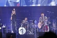 昨年開催された「Celebration」でのコブクロ。（写真：RockCorps / フジテレビNEXT 映像特典）