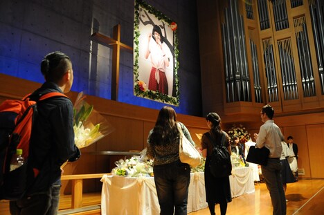 羊毛とおはな「千葉はな お別れ会」の様子。