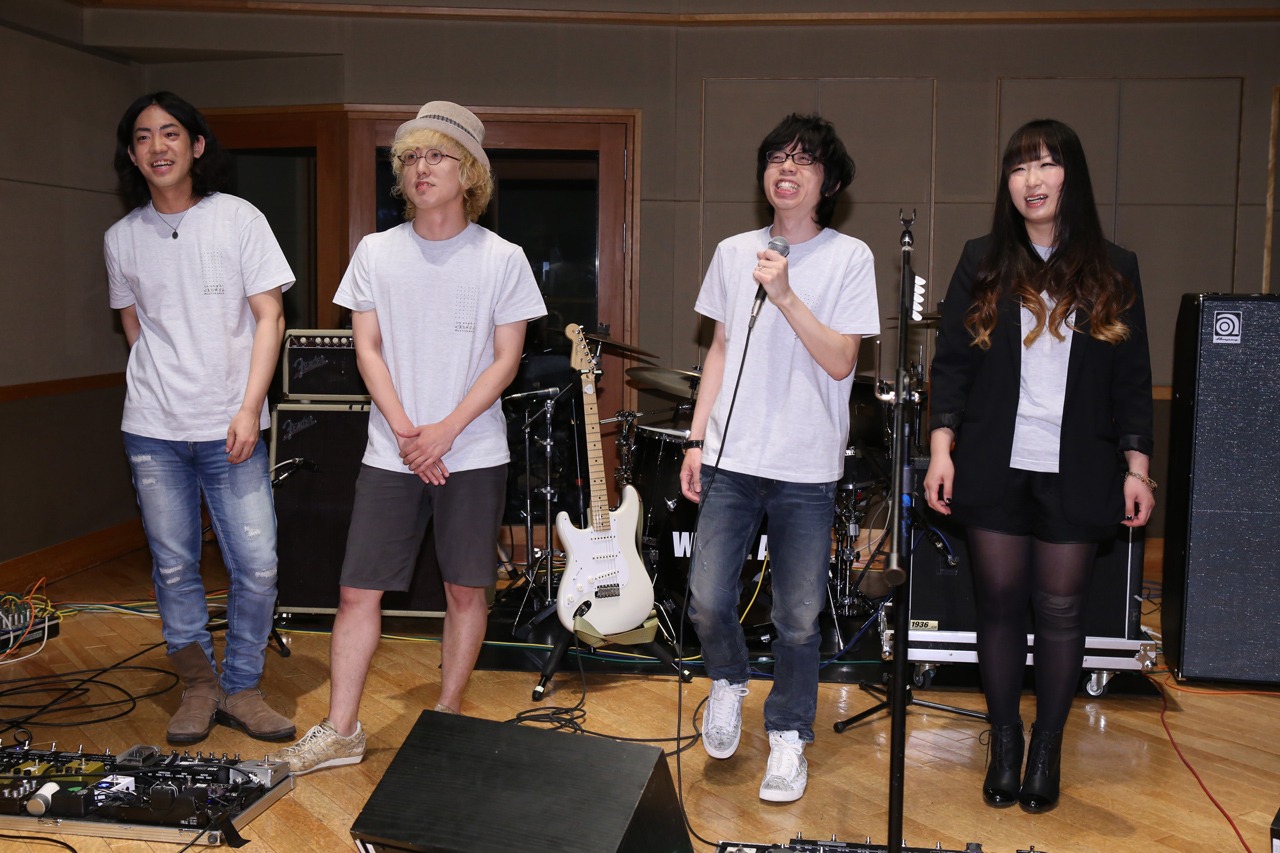 WHITE ASH